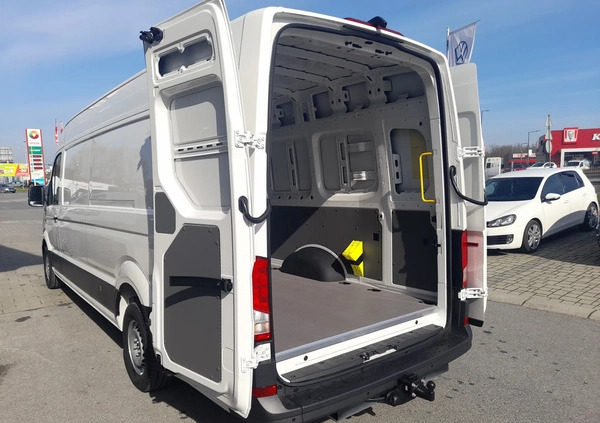 Volkswagen Crafter cena 223245 przebieg: 10, rok produkcji 2024 z Halinów małe 106